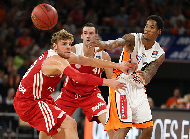 防守和积极 防守和积极